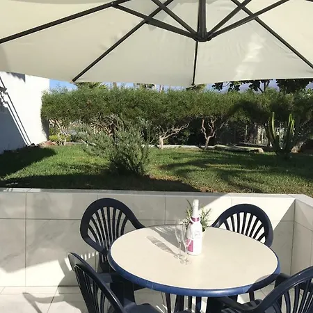 Club Atlantisch Apartment *